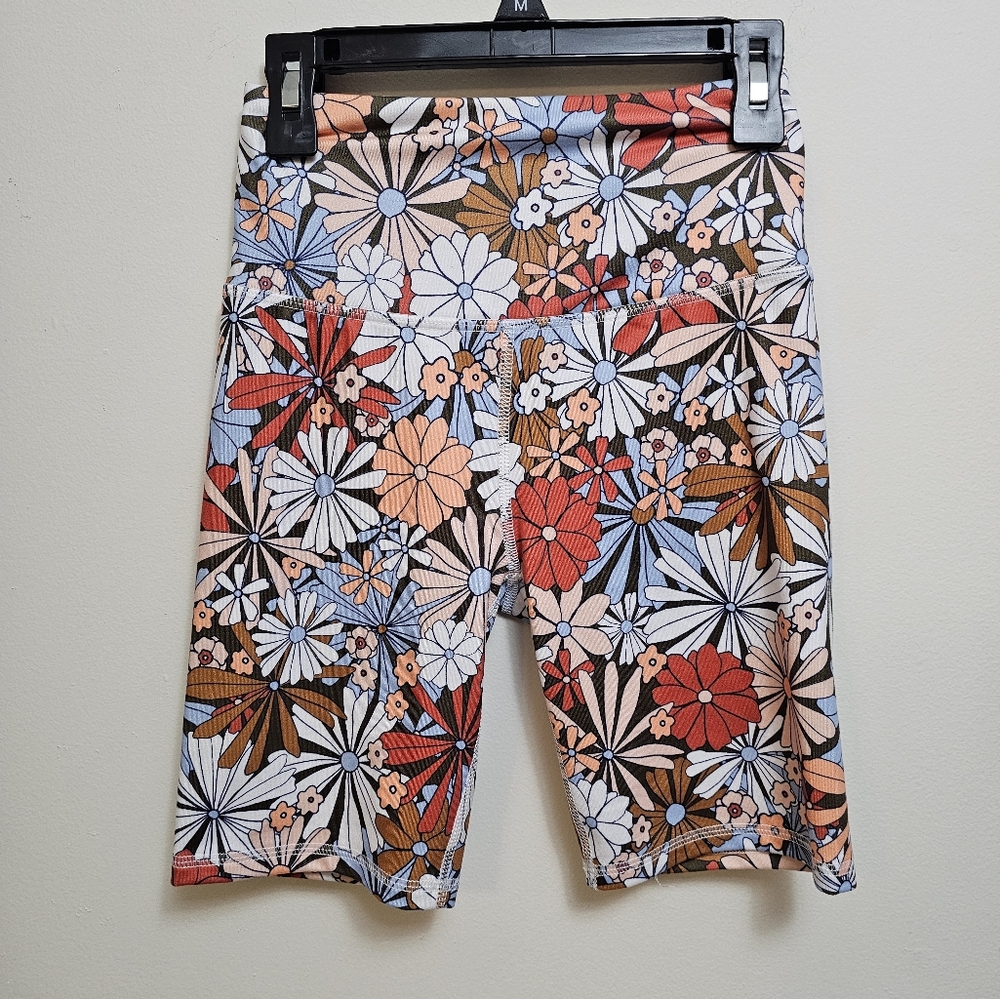 SO The Sporty Pant XS Athletic Biker Shorts‎ floral